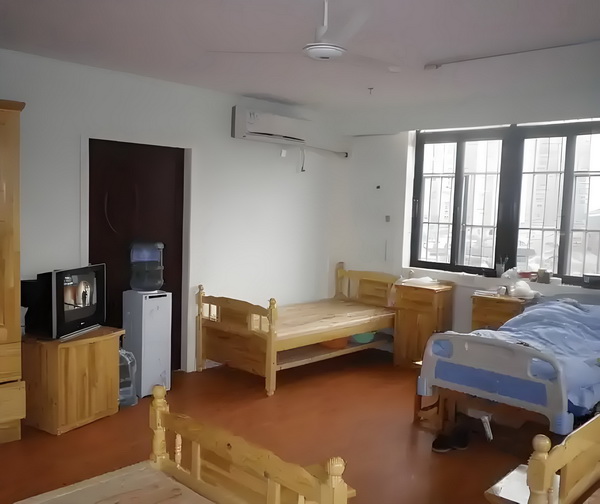 盗妃凶悍，王爷难眠
